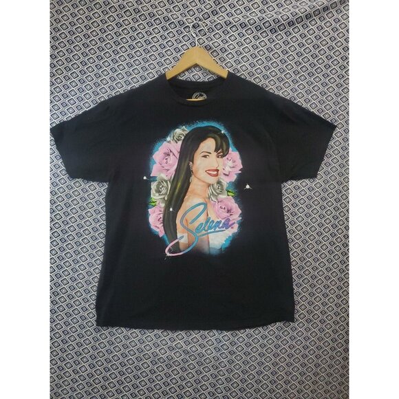 Selena Com Una Flor Black T-Shirt Men's Size XL NEW NWOT - Picture 4 of 13